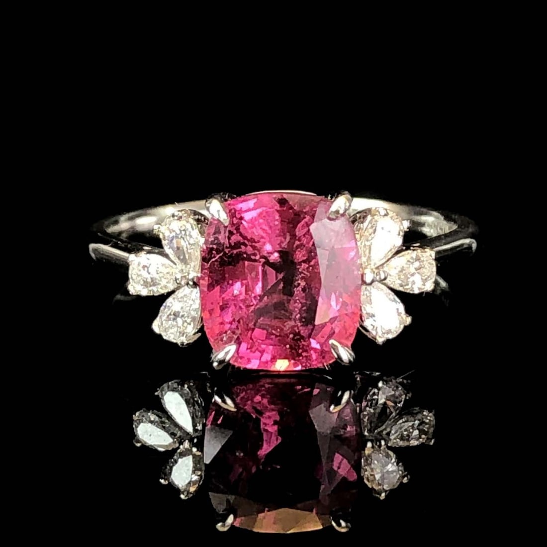 14k Gold 2.04 Ctw Natural Spinel & Diamond Ring: Ref:230987038 // gold content:14k gold // ring size:7. 25us // // main gemstone:spinel // shape:cushion // carat weight:1. 9ct // color:pink // treatment:natural // cut grade:g // // adjacent gemstone