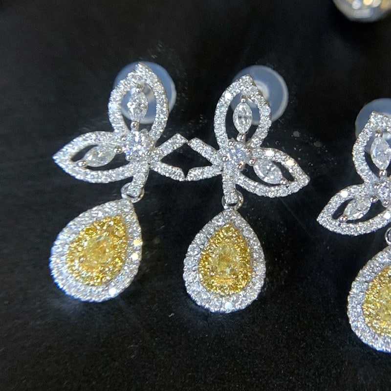 14k Gold 0.90 Ct Natural Color Diamond Earrings - 3