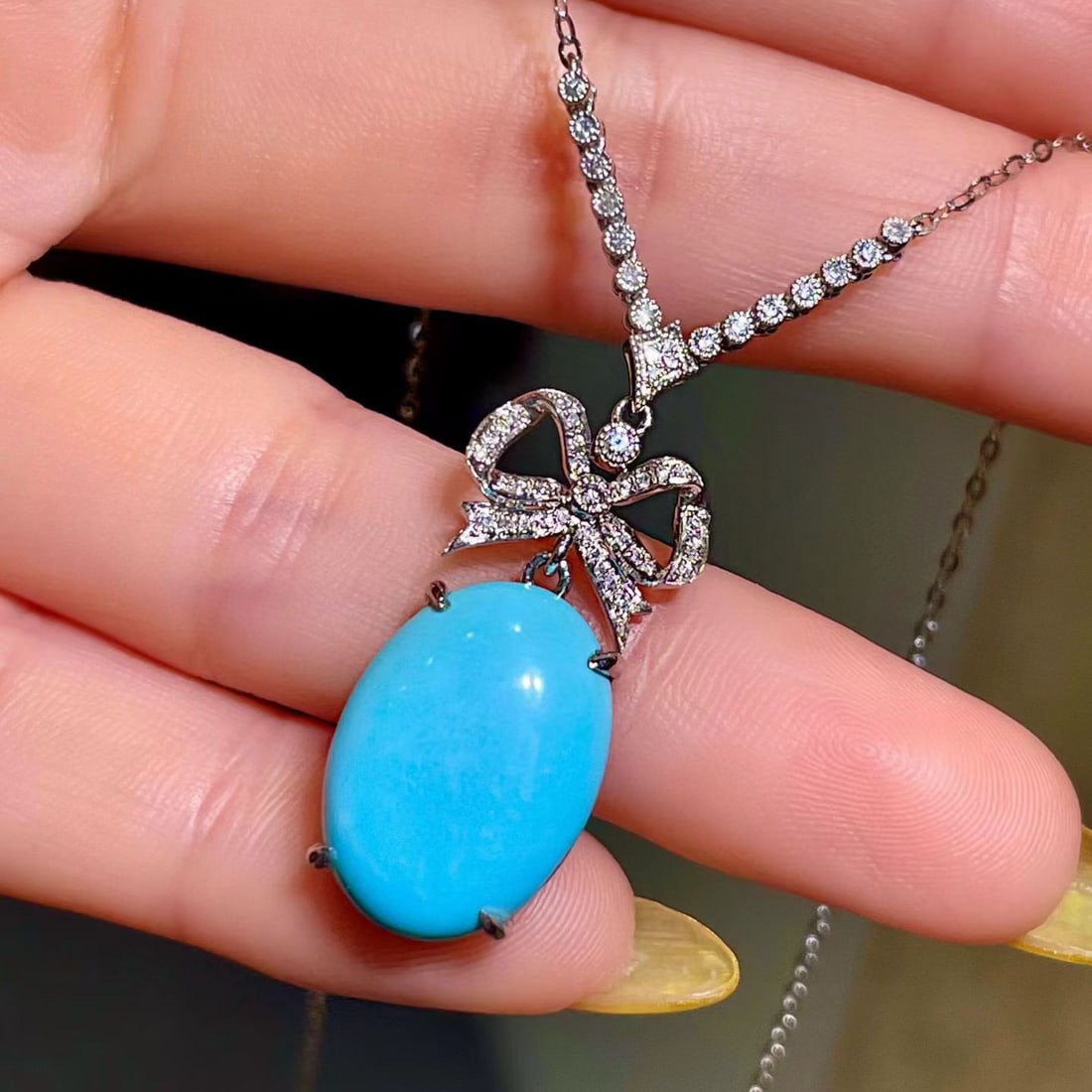 14k Gold 7.54 Ctw Natural Blue Turquoise & Diamond Necklace - 3