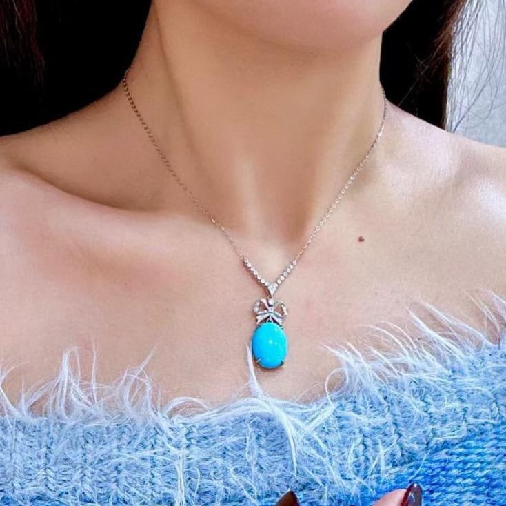 14k Gold 7.54 Ctw Natural Blue Turquoise & Diamond Necklace - 4