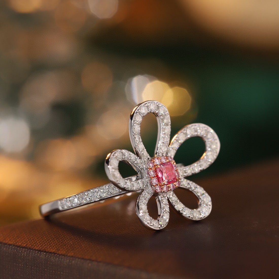 14k Gold 0.85 Ctw Natural Pink Diamond & Diamond & Flowers Ring - 4