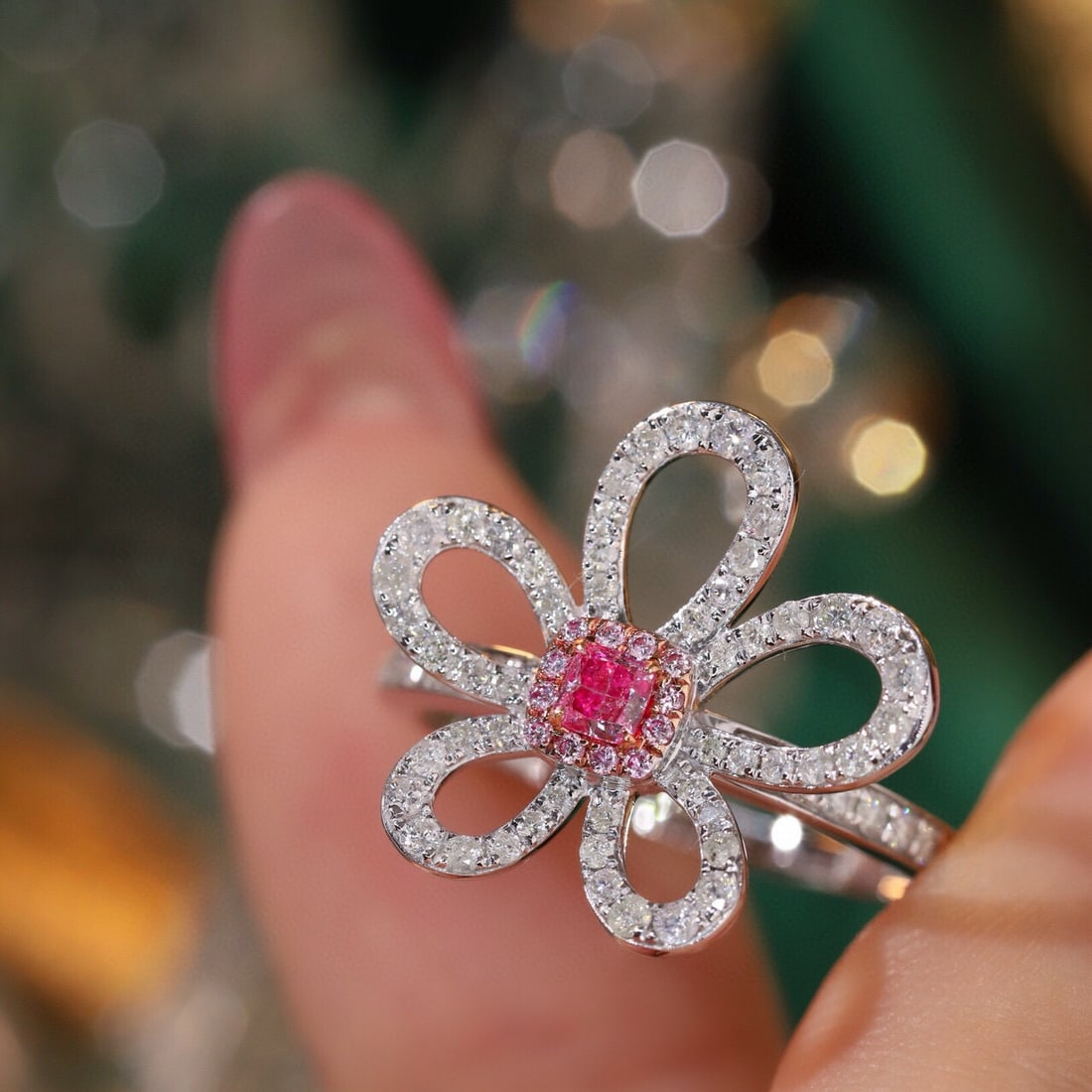 14k Gold 0.85 Ctw Natural Pink Diamond & Diamond & Flowers Ring - 5