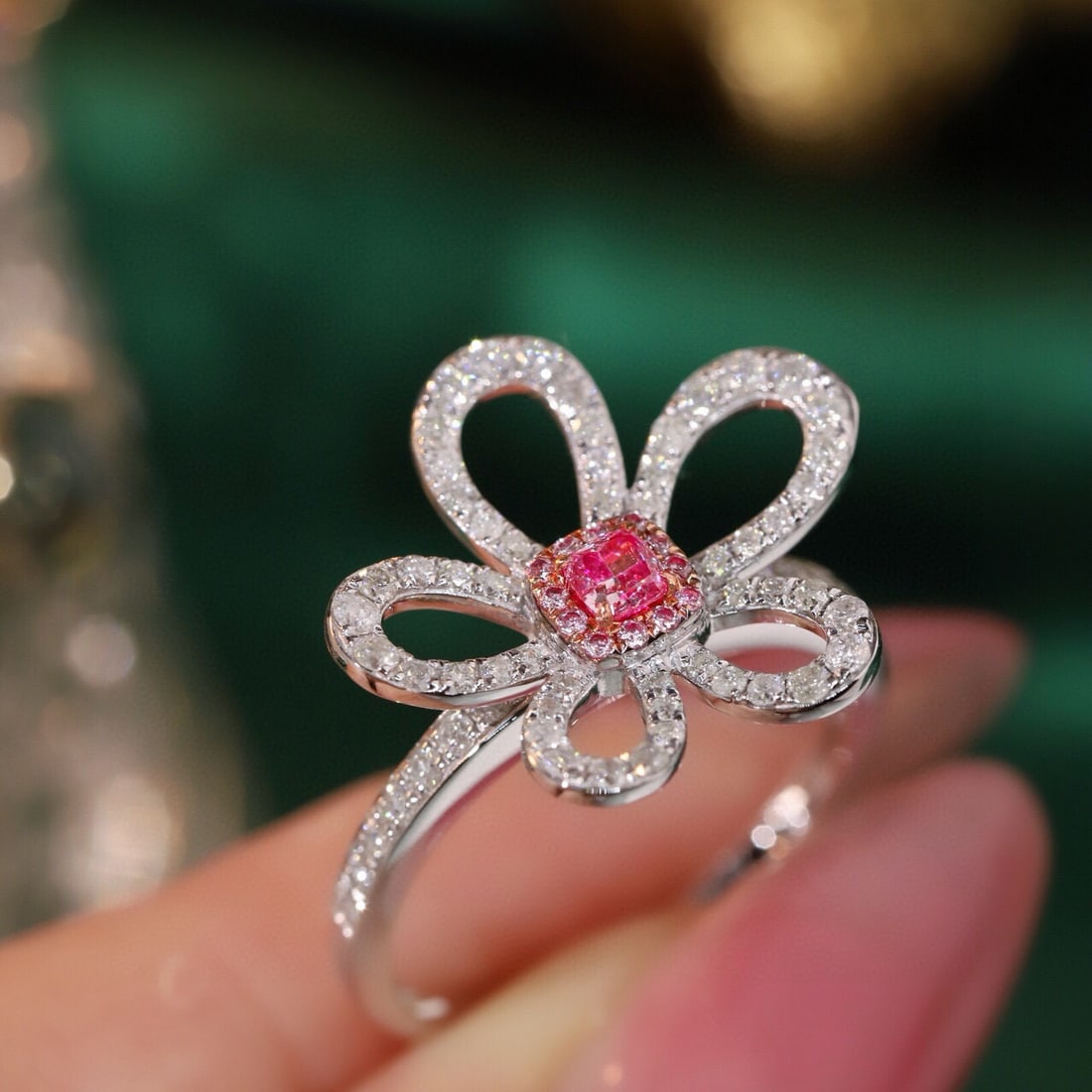 14k Gold 0.85 Ctw Natural Pink Diamond & Diamond & Flowers Ring - 7