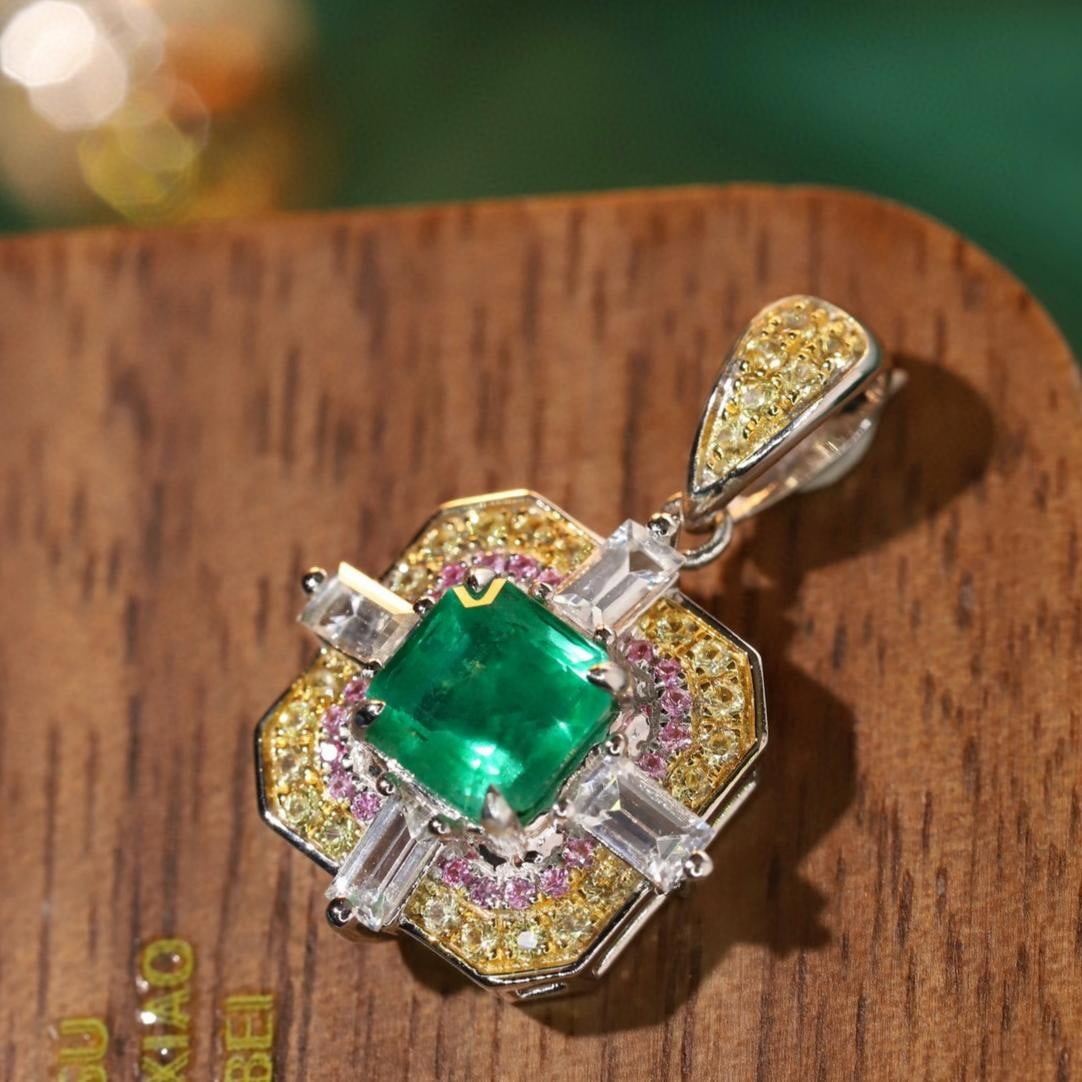 14k Gold 1.81 Ctw Natural Emerald & Sapphire Pendant( Without Chain ) - 2