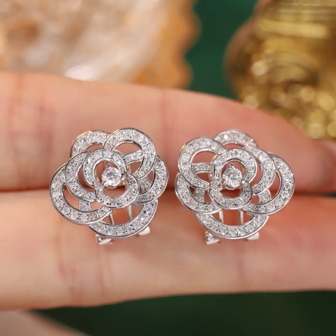 14k Gold 0.9 Ct Natural H Diamond Earrings - 2