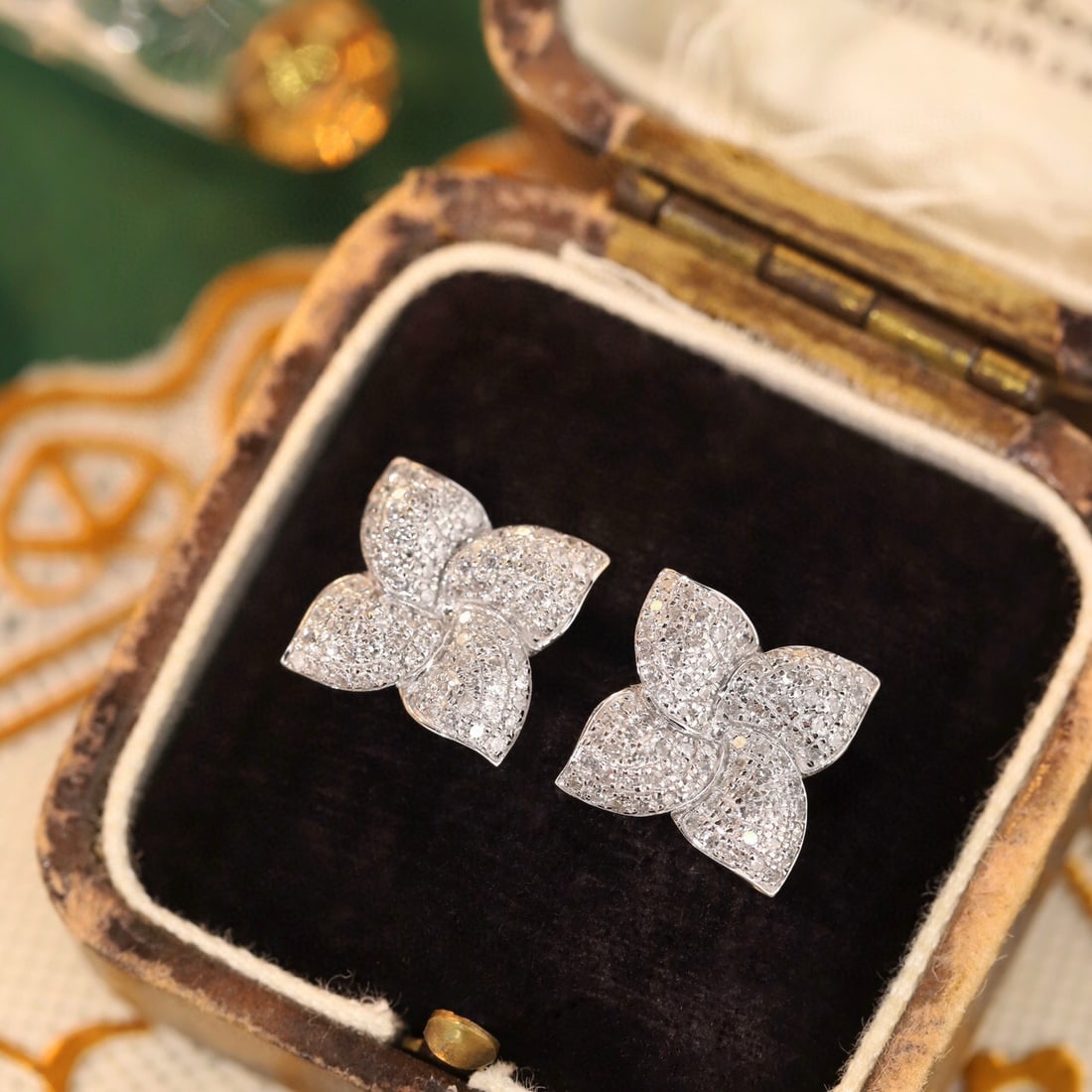 14k Gold 0.6 Ct Natural H Diamond Earrings - 3