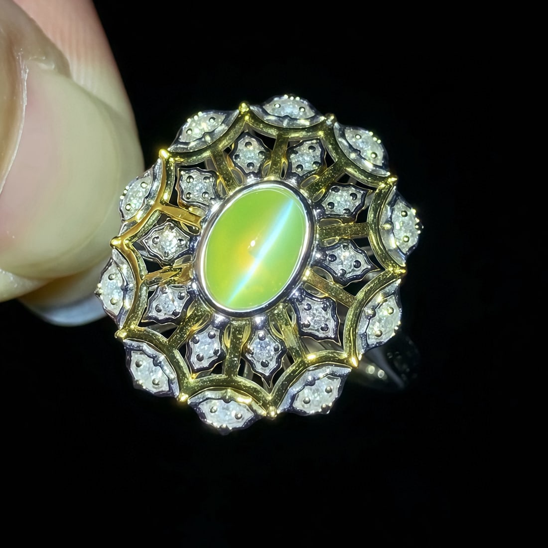 14k Gold 1.06 Ctw Natural Cat's?Eye Chrysoberyl & Diamond Ring - 3
