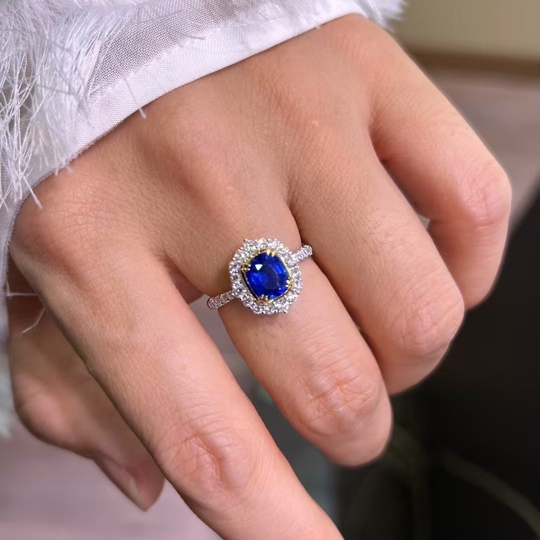 14k Gold 2.08 Ctw Natural Sapphire & Diamond Ring - 5