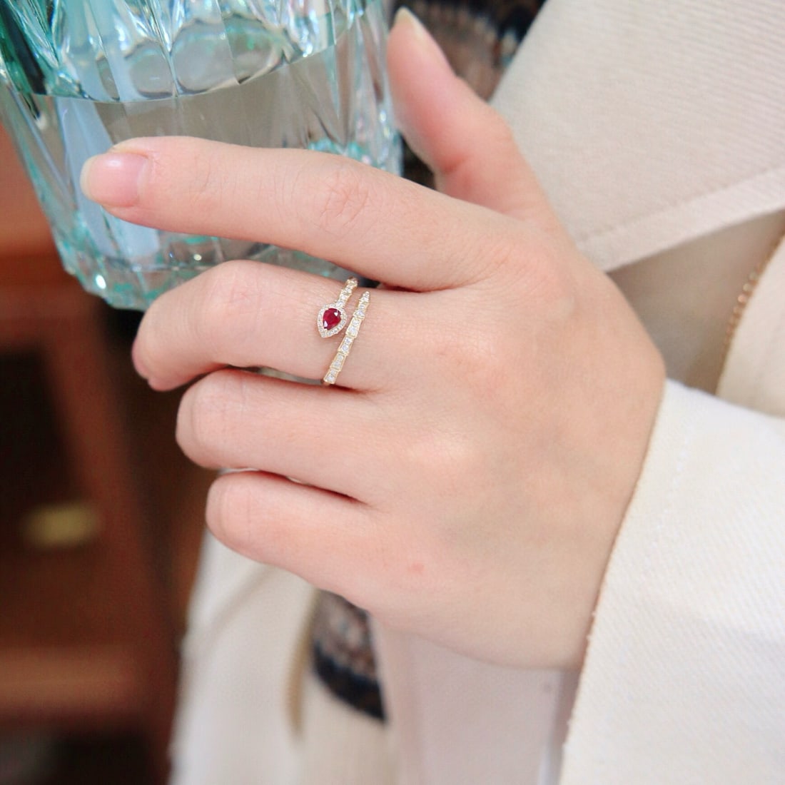 14k Gold 0.35 Ctw Natural Ruby & Diamond Ring - 4