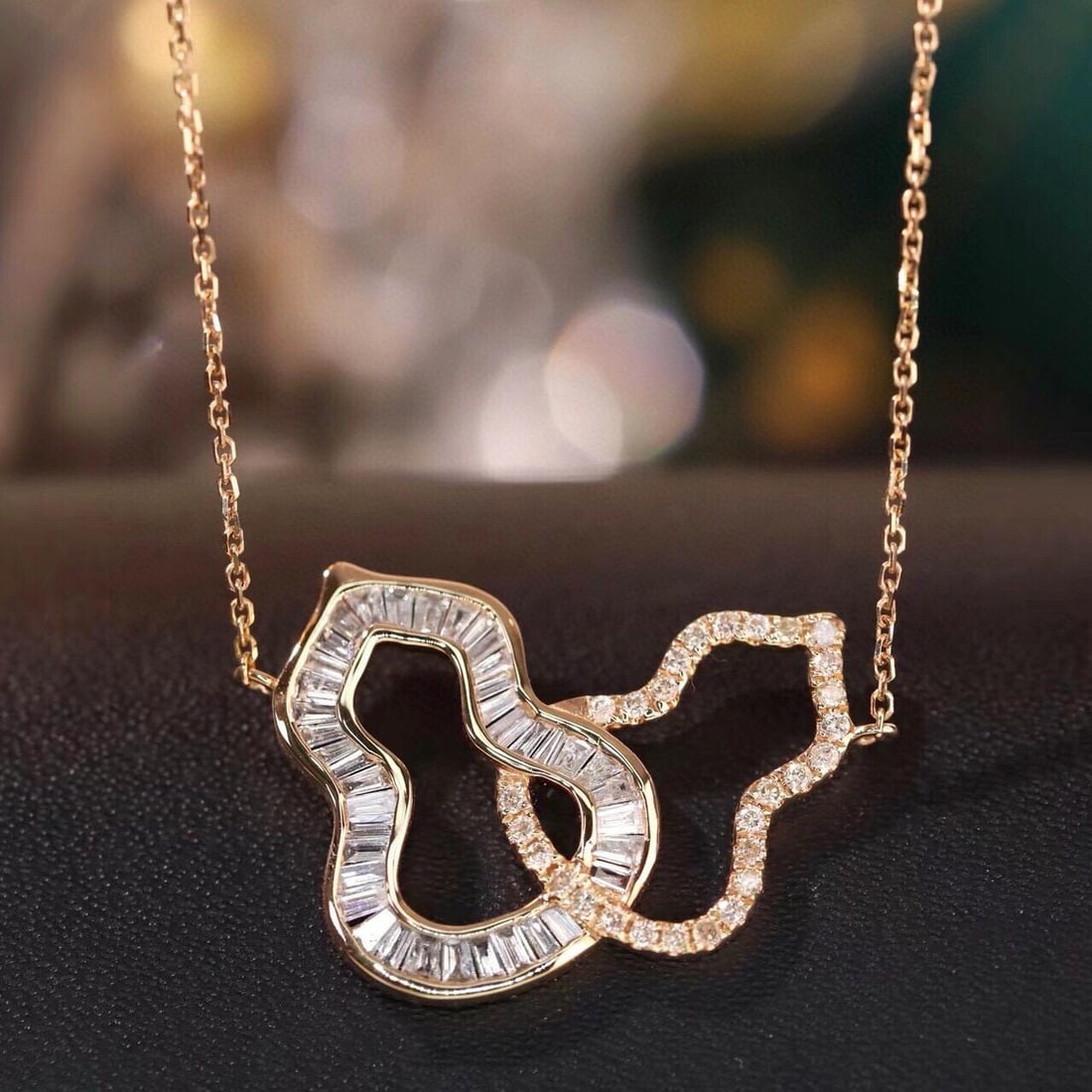 14k Gold 0.55 Ct Natural H Diamond Necklace: Ref:231141227 // gold content:14k gold // main gemstone:diamond // shape:multiple // carat weight:0. 55ct // clarity grade:vs-si // color:h // treatment:natural // Condition: NewLow Estimate: