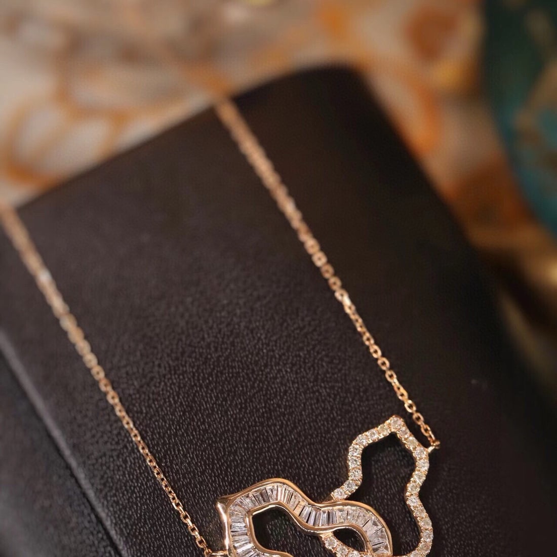 14k Gold 0.55 Ct Natural H Diamond Necklace - 4