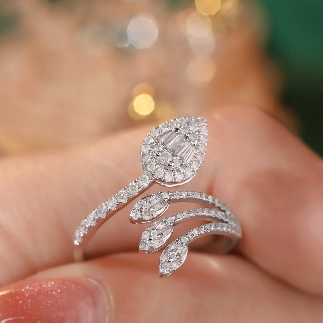 14k Gold 0.5 Ct Natural H Diamond Ring - 4