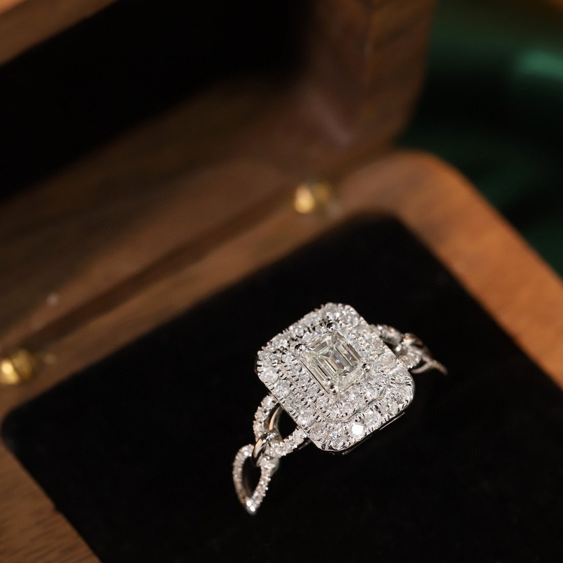 14k Gold 0.98 Ctw Natural H Diamond Ring - 7