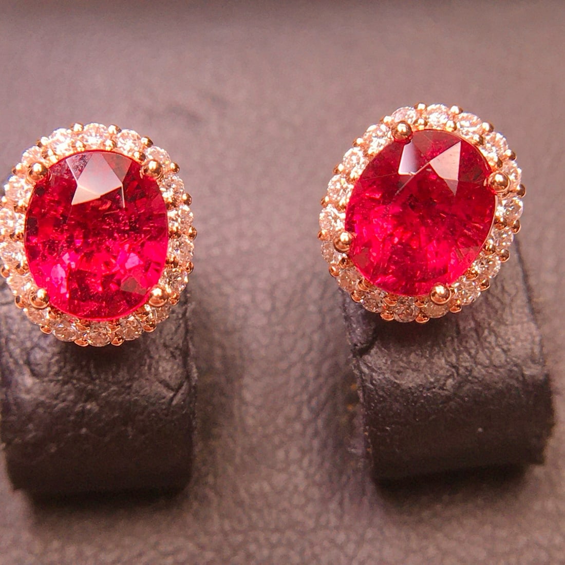 14k Gold 2.46 Ct Natural Tourmaline & Diamond Earrings - 4