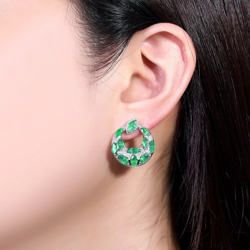 14k Gold 5.65 Ctw Natural Emerald & Diamond Earrings - 4