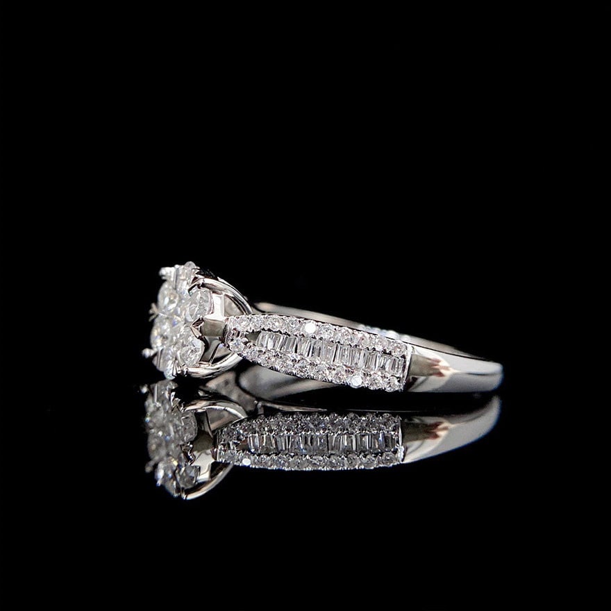 14k Gold 0.70 Ct Natural H Diamond Ring - 6