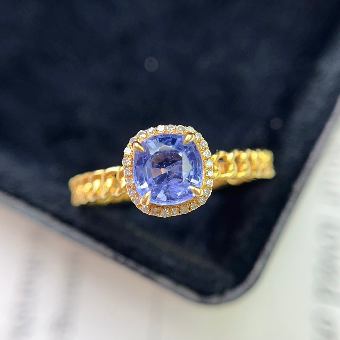 14k Gold 1.96 Ct Natural Sapphire & Diamond Ring - 3