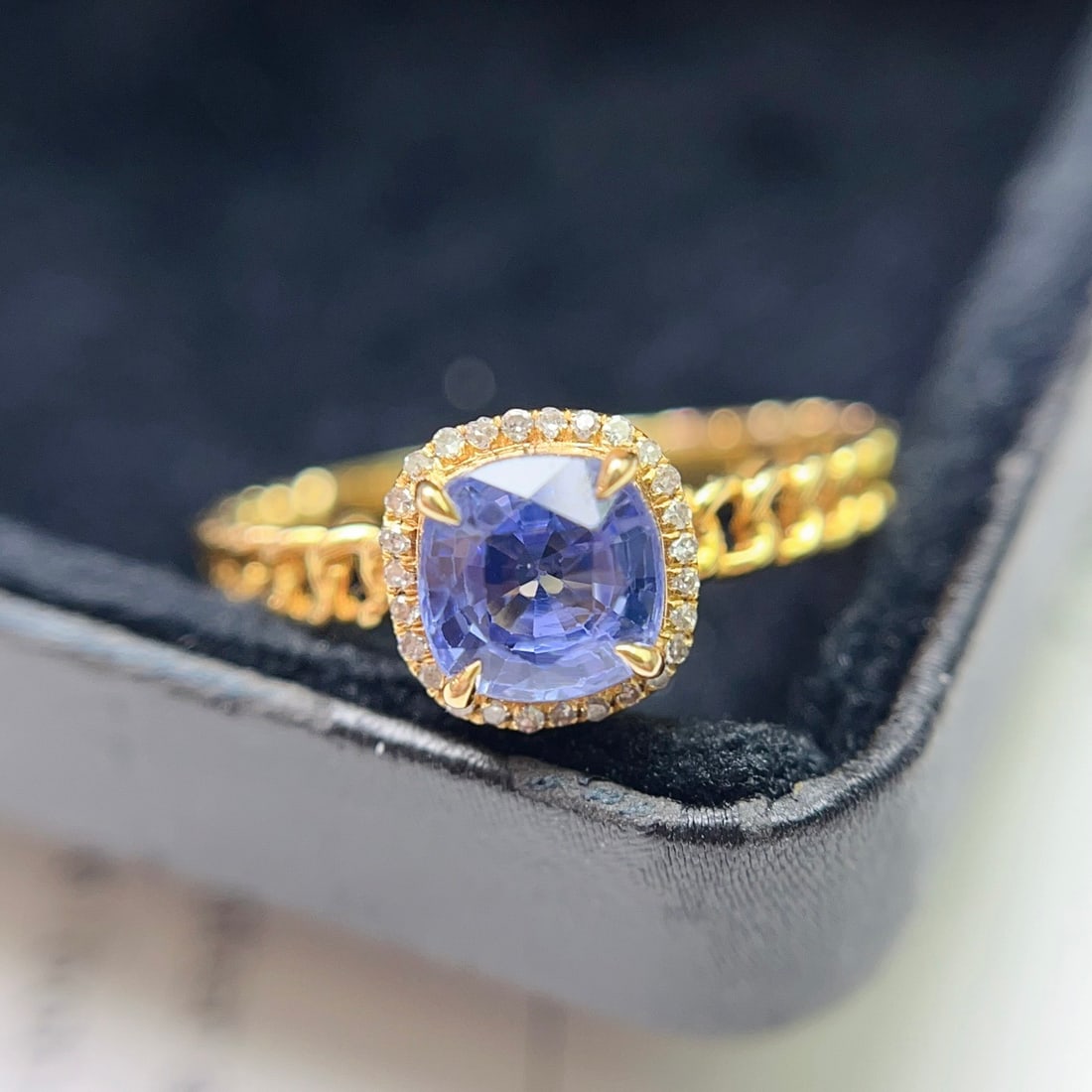 14k Gold 1.96 Ct Natural Sapphire & Diamond Ring - 4