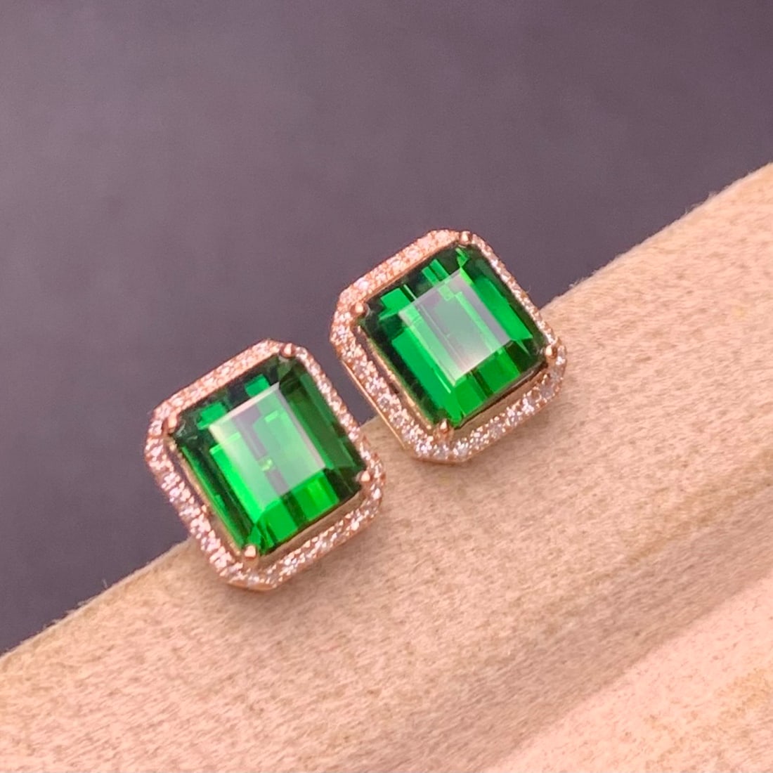 14k Gold 4.6 Ct Natural Tourmaline & Diamond Earrings - 3