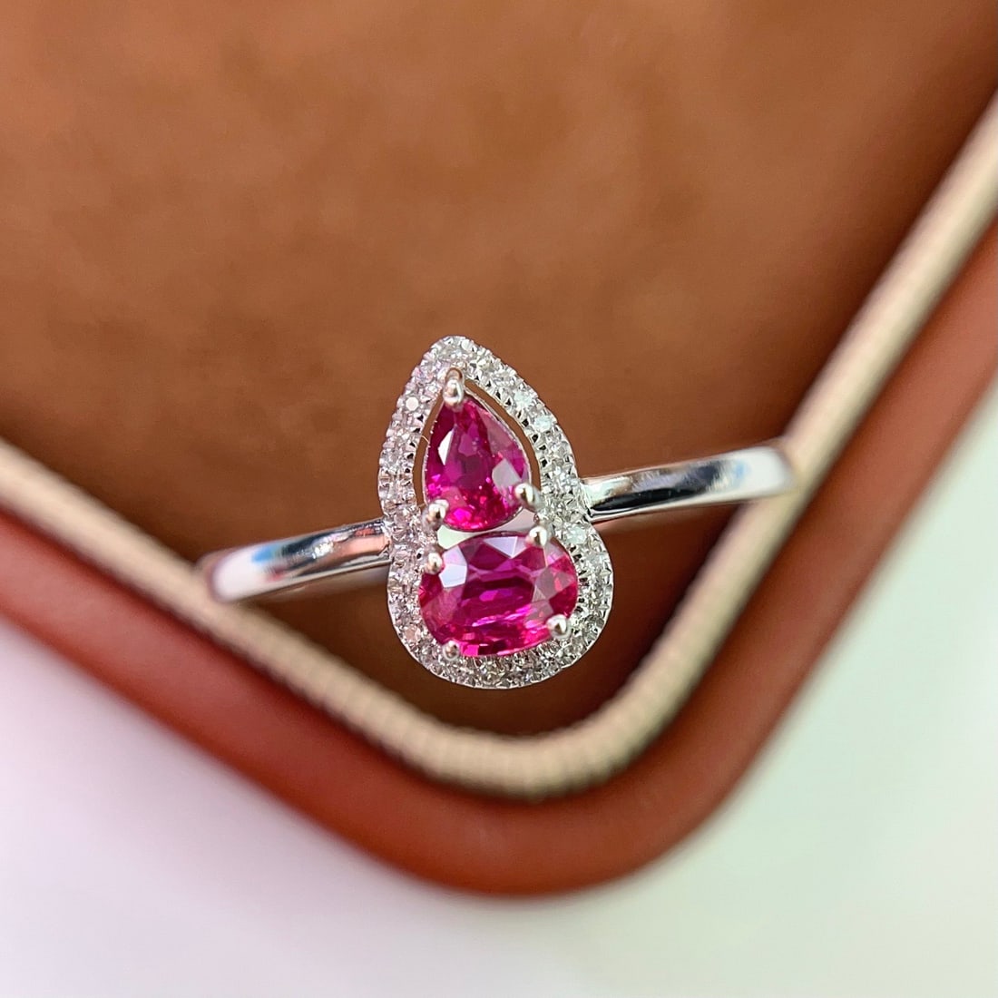 14k Gold 1.00 Ct Natural Ruby & Diamond Ring - 3