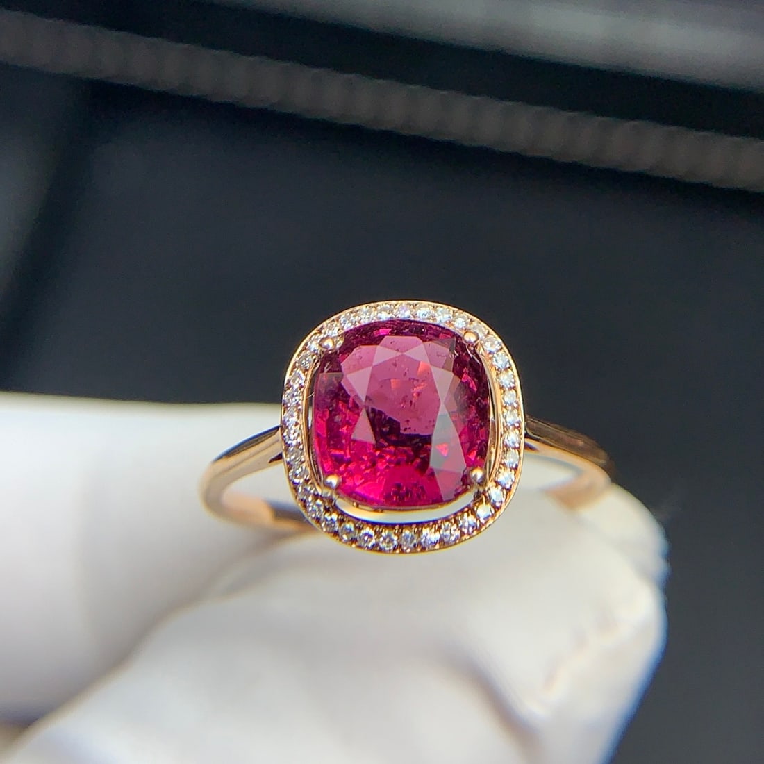 14k Gold 1.9 Ct Natural Tourmaline & Diamond Ring - 5