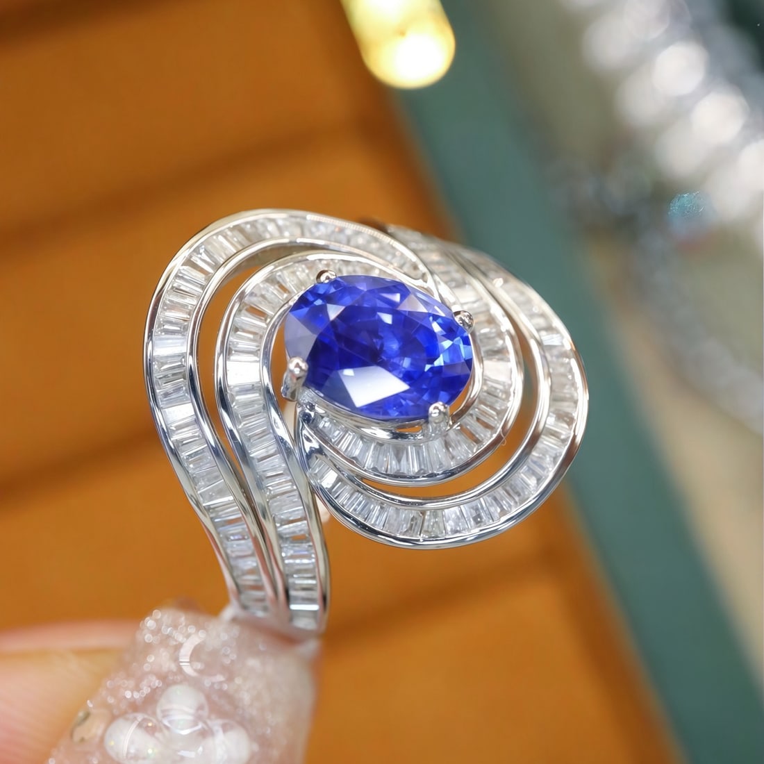 14k Gold 2.30 Ctw Natural Sapphire & Diamond Ring - 3