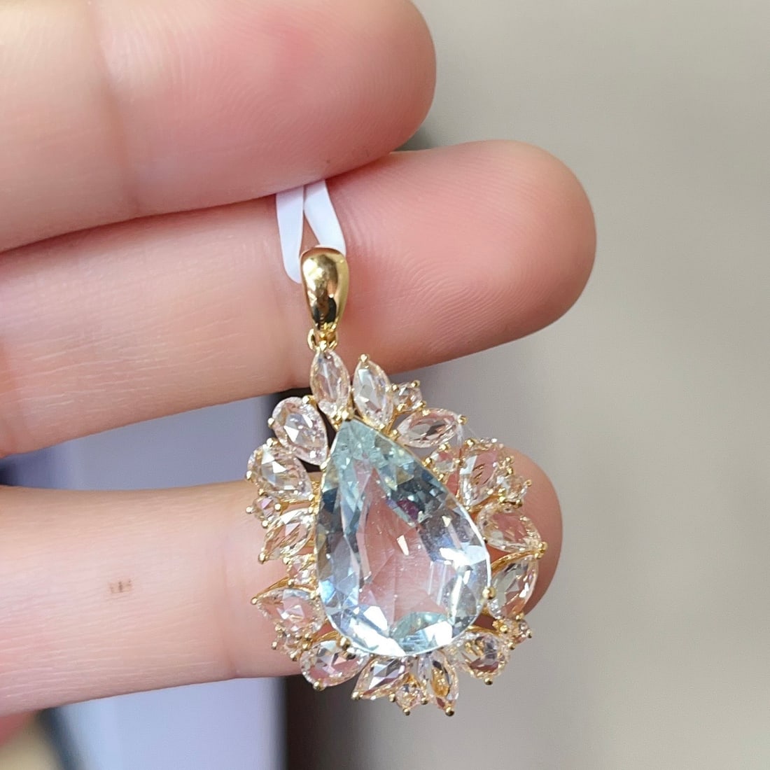14k Gold 5.20 Ct Natural Aquamarine & Sapphire Pendant( Without Chain ) - 3