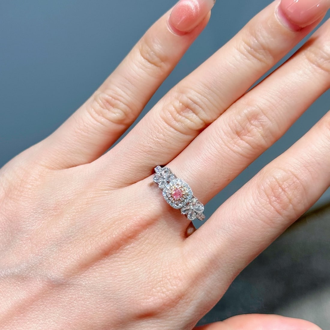 14k Gold 0.81 Ctw Natural Pink Diamond & Diamond Ring - 2