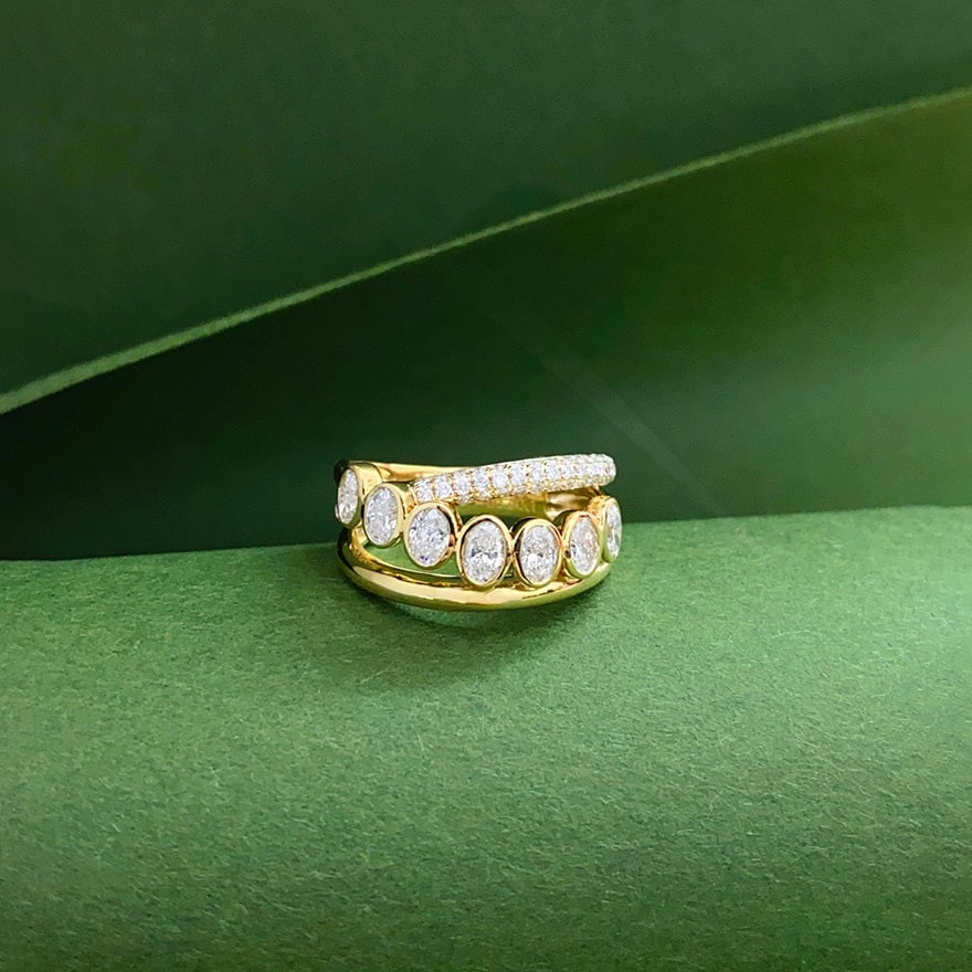 14k Gold 1.20 Ctw Natural H Diamond Ring: Ref:231142250 // gold content:14k gold // ring size:7. 25us // // main gemstone:diamond // shape:oval // carat weight:0. 90ct // clarity grade:vs-si // color:h // treatment:natural // // adjacent