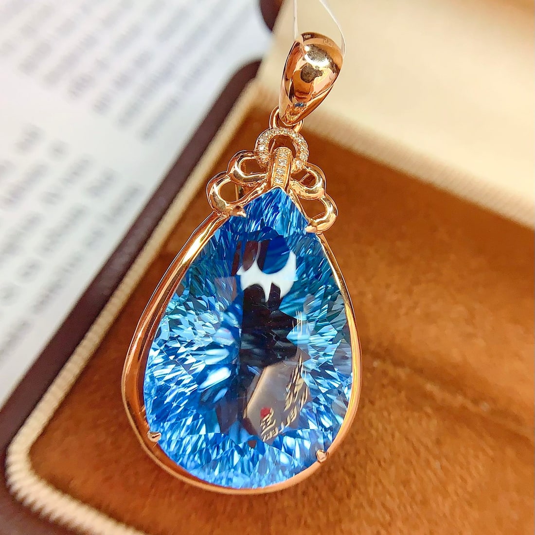 14k Gold 34 Ct Natural Topaz & Diamond Pendant( Without Chain ) - 5