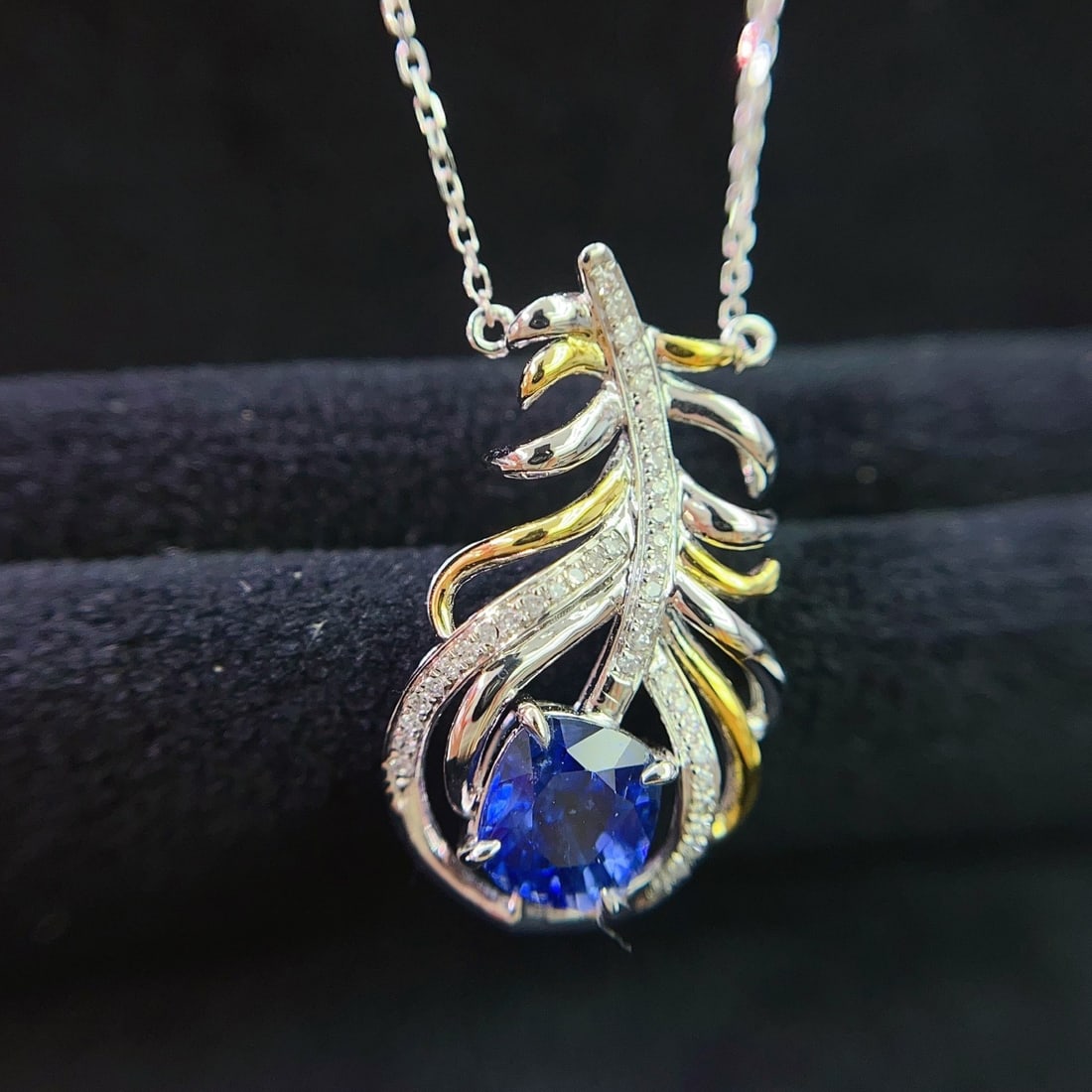 14k Gold 1.50 Ct Natural Sapphire & Diamond Necklace - 3