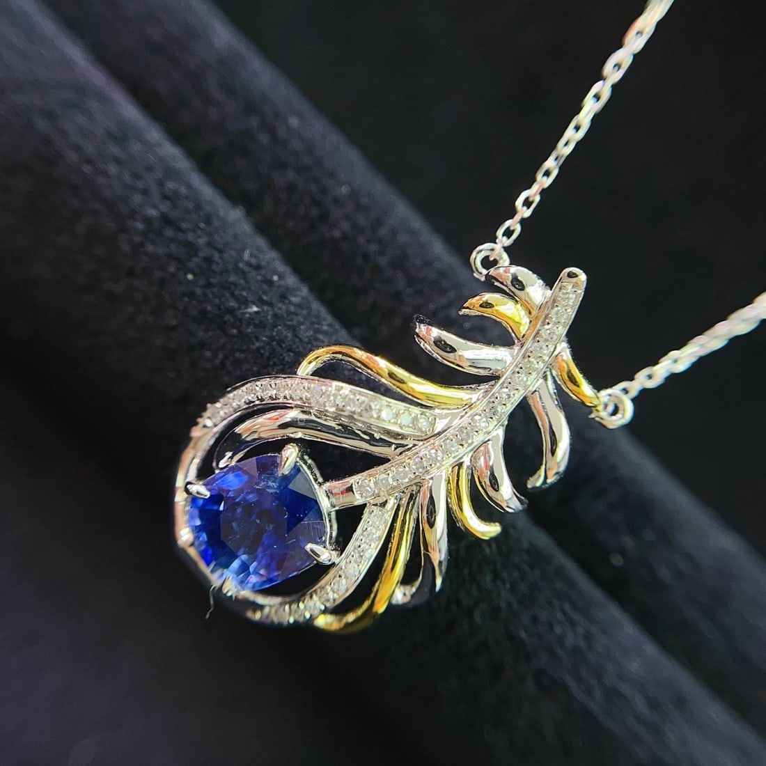 14k Gold 1.50 Ct Natural Sapphire & Diamond Necklace - 4