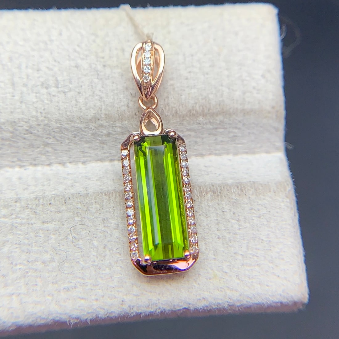 14k Gold 1.75 Ct Natural Tourmaline & Diamond Pendant( Without Chain ) - 6