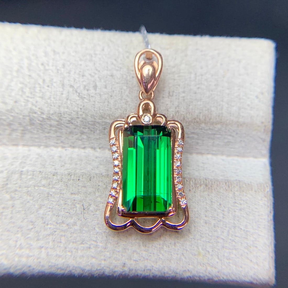 14k Gold 2.9 Ct Natural Tourmaline & Diamond Pendant( Without Chain ) - 7