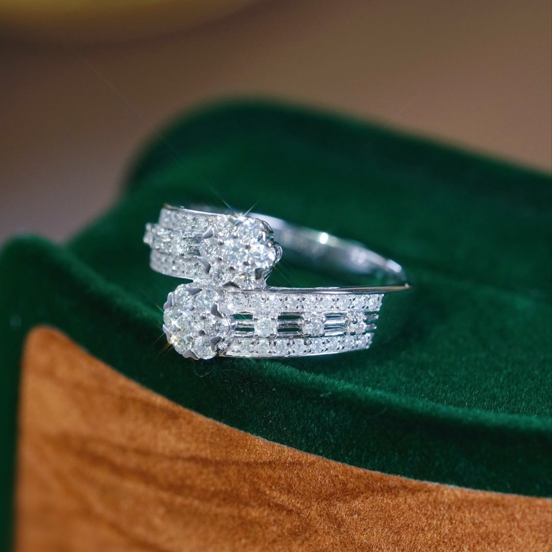 14k Gold 0.90 Ct Natural H Diamond Ring - 3