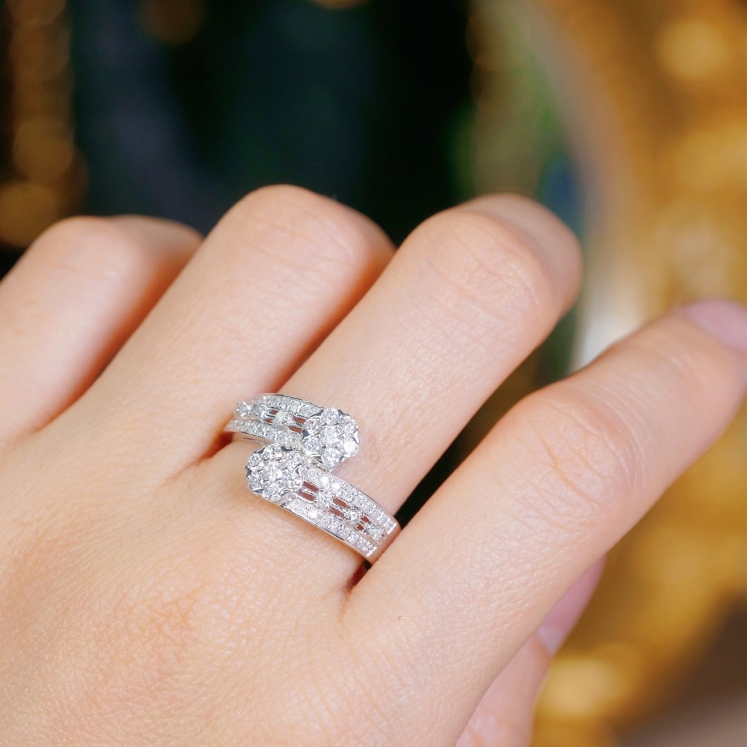 14k Gold 0.90 Ct Natural H Diamond Ring - 7
