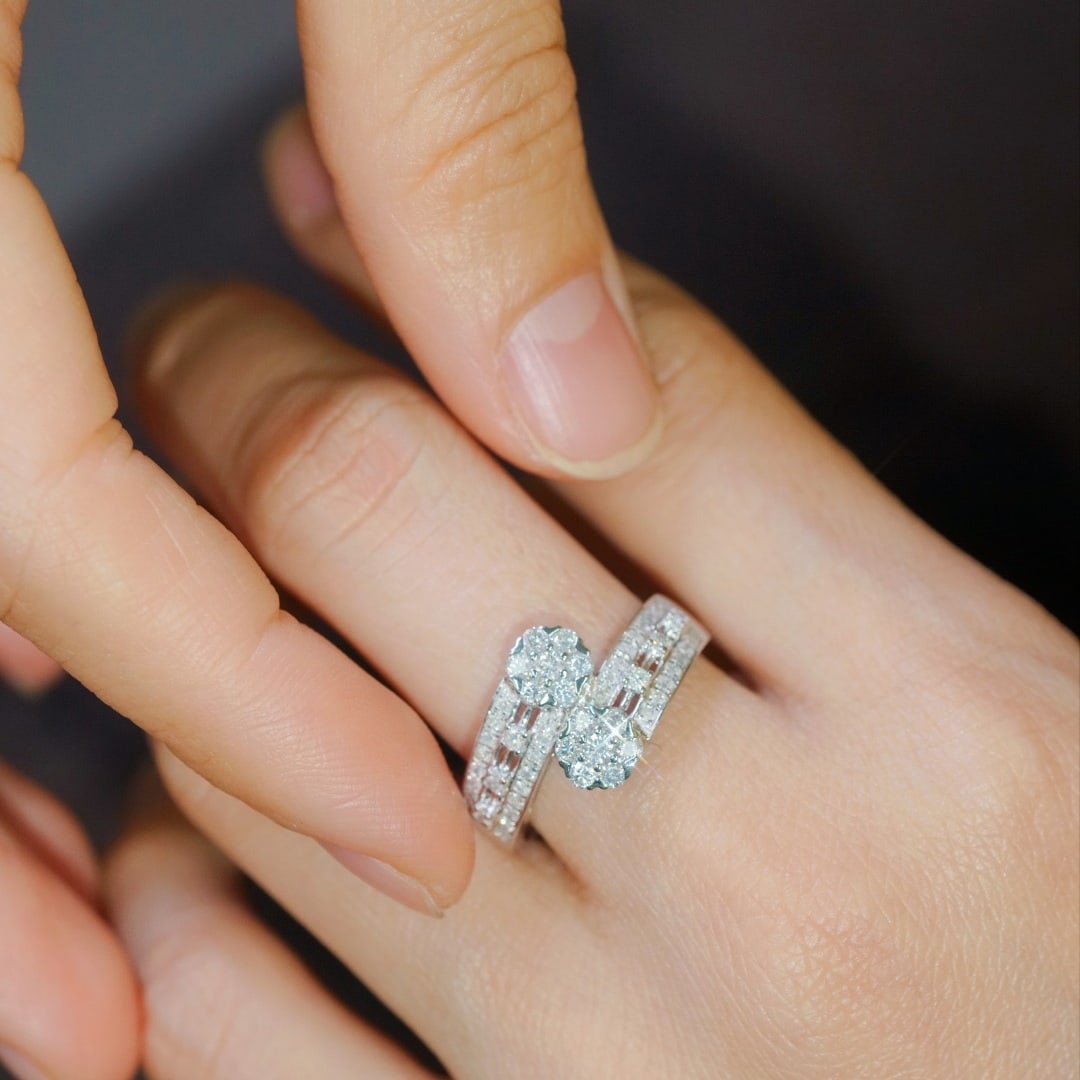 14k Gold 0.90 Ct Natural H Diamond Ring - 9
