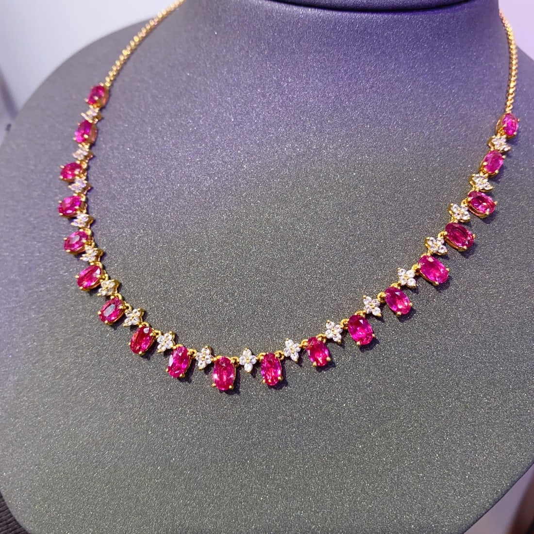 14k Gold 6.85 Ct Natural Ruby & Sapphire Necklace - 4