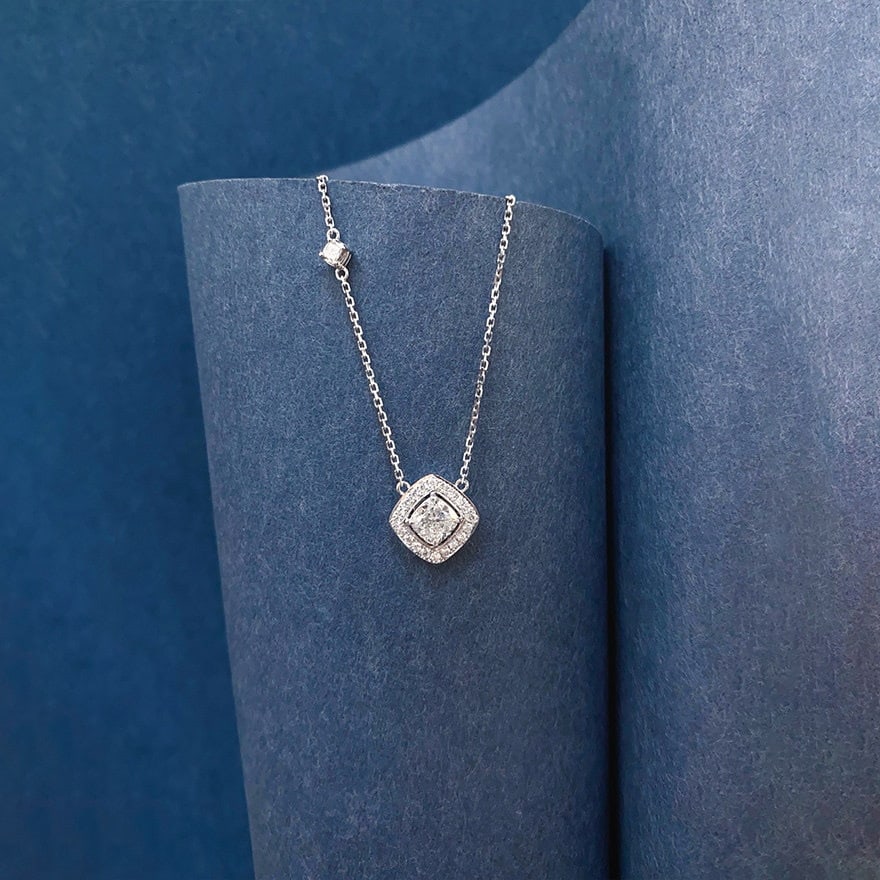 Gia Certified 14k Gold 0.5 Ct Natural H Vs2 Cushion Diamond Necklace - 2