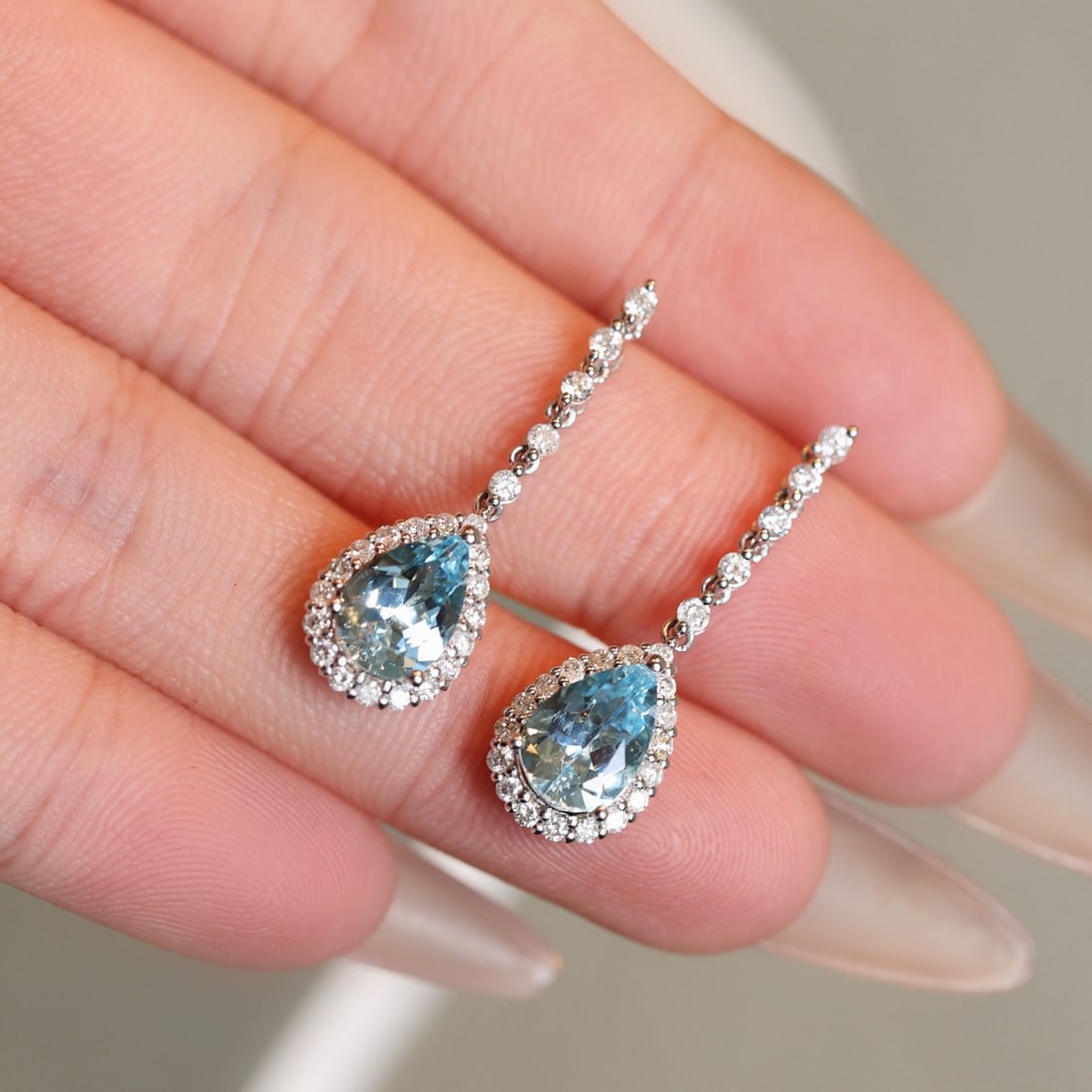 14k Gold 2.08 Ct Natural Aquamarine & Diamond Earrings - 5