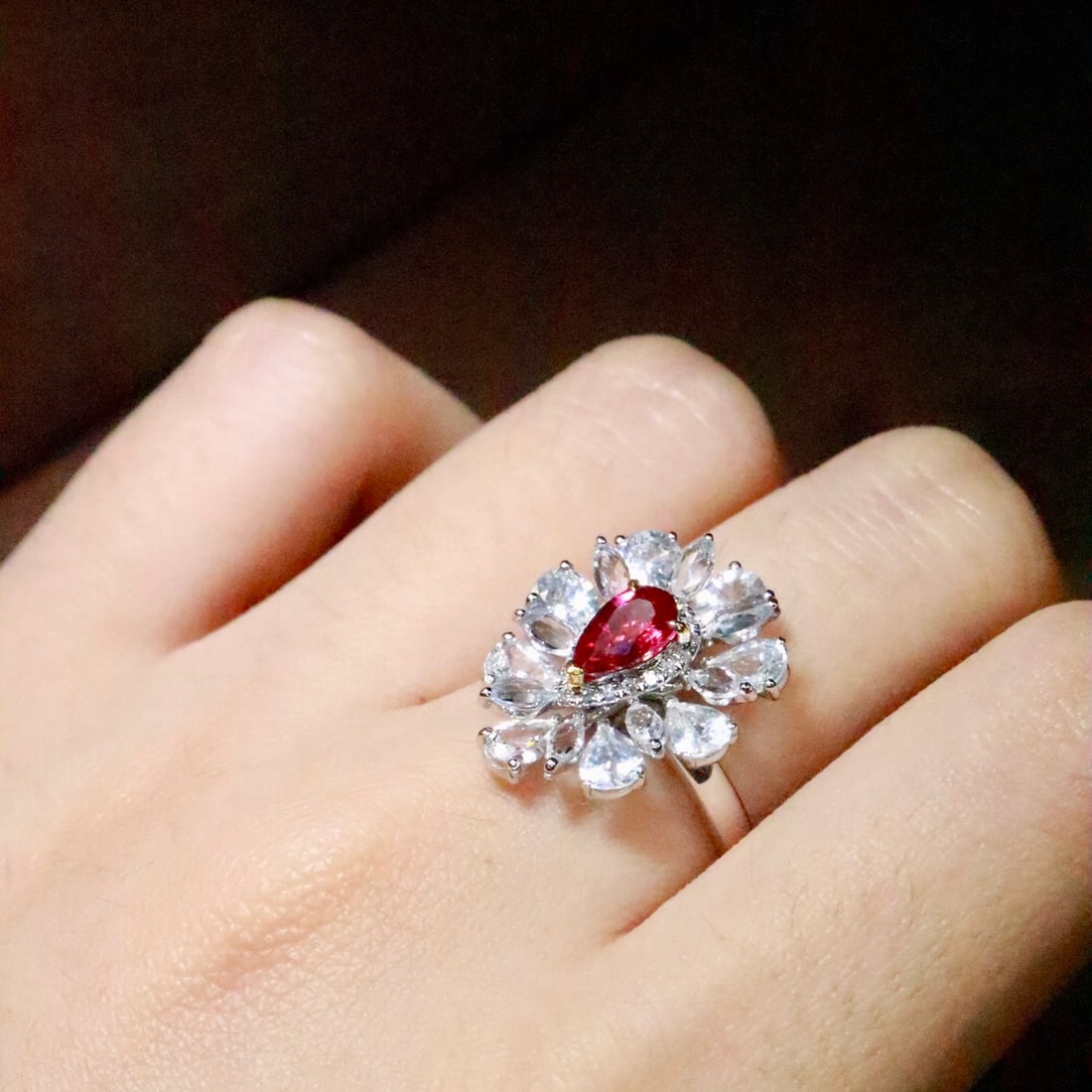 14k Gold 0.65 Ctw Natural Ruby & Diamond Ring - 6