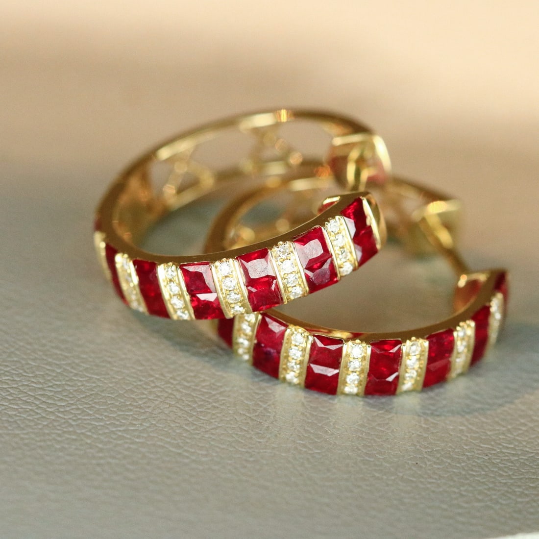 14k Gold 1.60 Ctw Vivid Red Natural Ruby & Diamond Earrings - 3