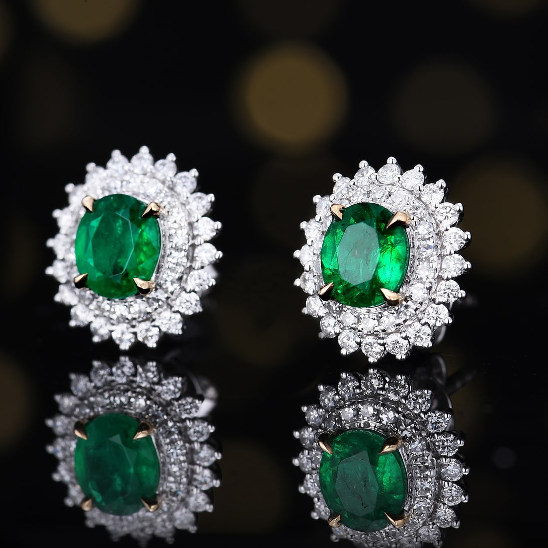 14k Gold 1.82 Ctw Vivid Green Natural Emerald & Diamond Earrings - 3