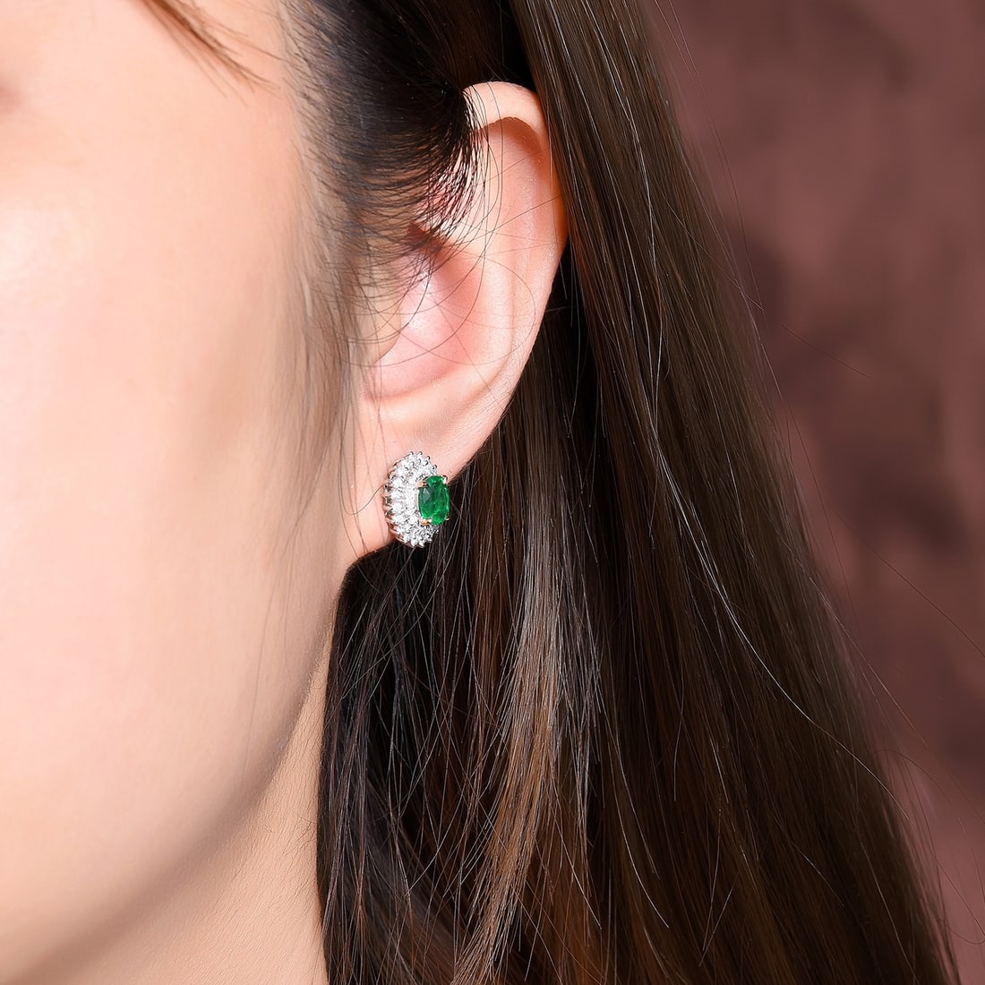 14k Gold 1.82 Ctw Vivid Green Natural Emerald & Diamond Earrings - 7