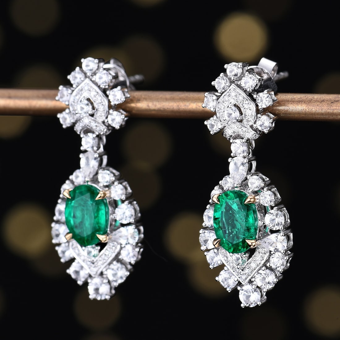 14k Gold 1.64 Ctw Vivid Green Natural Emerald & Diamond Earrings - 3