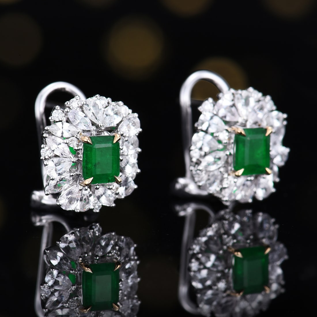 14k Gold 0.83 Ctw Vivid Green Natural Emerald & Diamond Earrings - 2