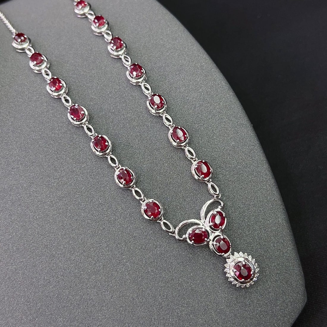 14k Gold 4.88 Ct Vivid Red Natural Ruby & Diamond Necklace - 6