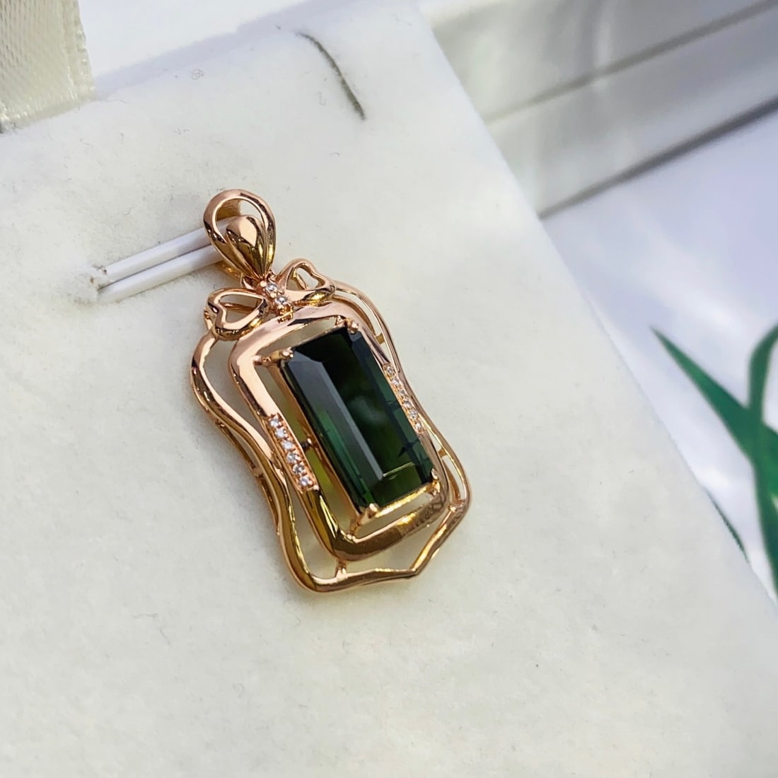 14k Gold 3.70 Ct Natural Tourmaline & Diamond Pendant( Without Chain ) - 6