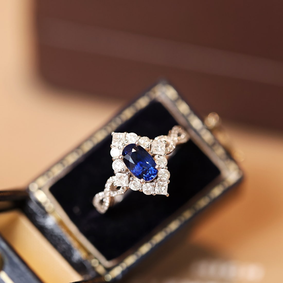 14k Gold 1.66 Ctw Natural Sapphire & Diamond Ring - 4