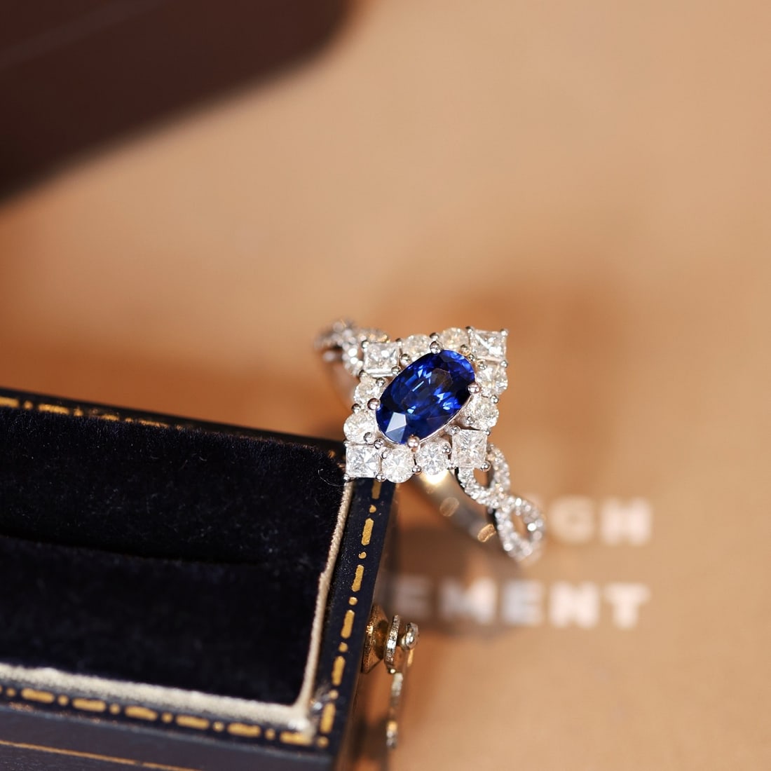 14k Gold 1.66 Ctw Natural Sapphire & Diamond Ring - 6